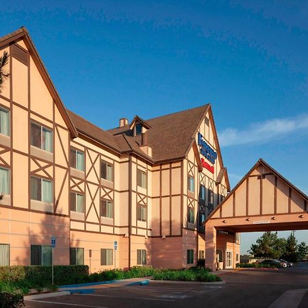 Fairfield Inn & Suites By Marriott Selma Kingsburg מראה חיצוני תמונה