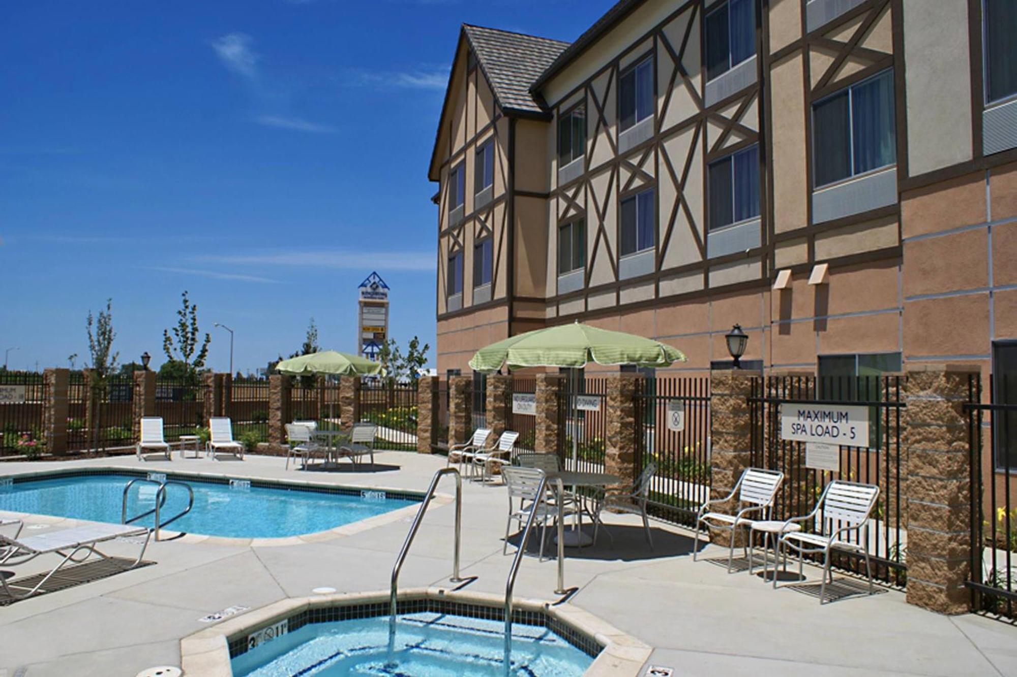 Fairfield Inn & Suites By Marriott Selma Kingsburg מראה חיצוני תמונה