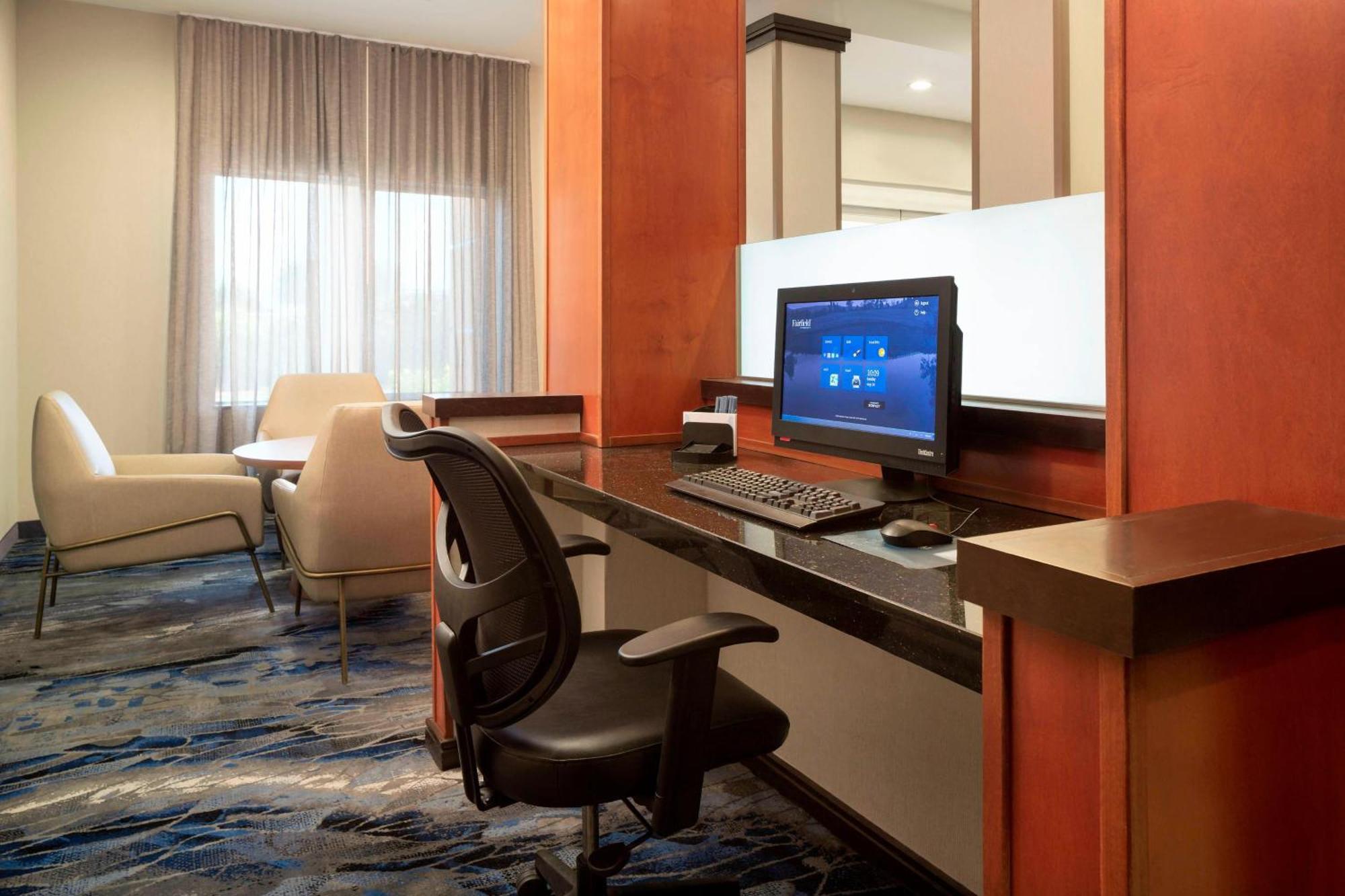 Fairfield Inn & Suites By Marriott Selma Kingsburg מראה חיצוני תמונה