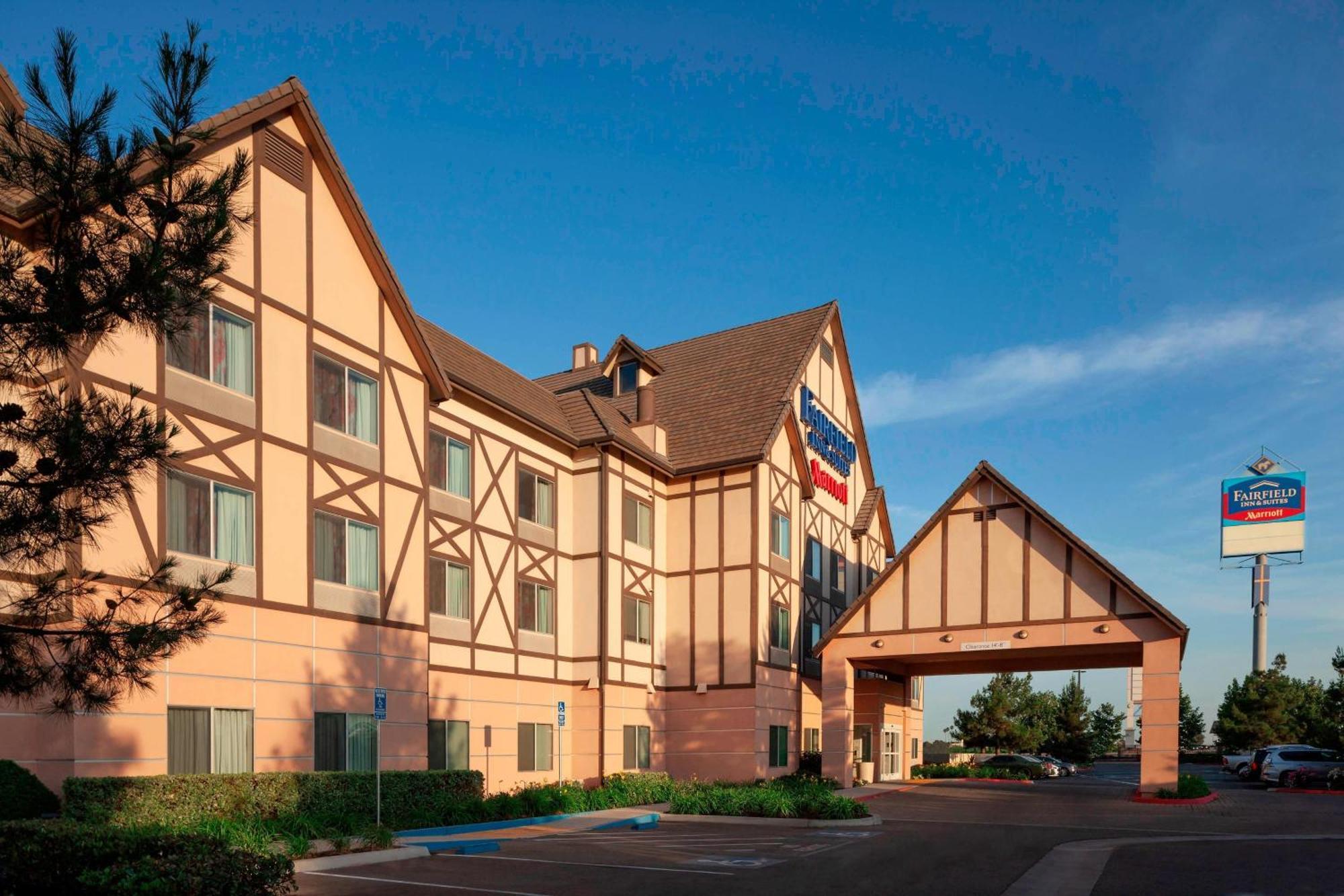Fairfield Inn & Suites By Marriott Selma Kingsburg מראה חיצוני תמונה