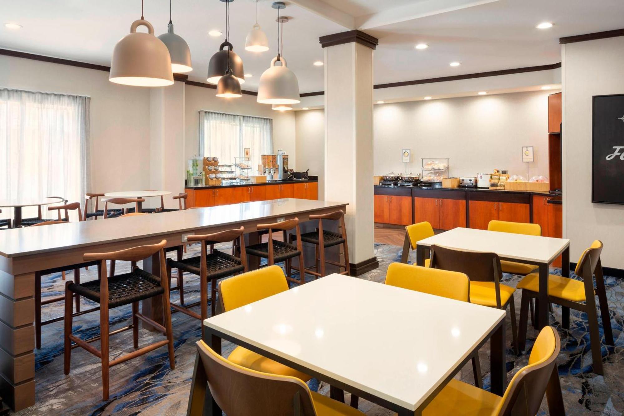 Fairfield Inn & Suites By Marriott Selma Kingsburg מראה חיצוני תמונה